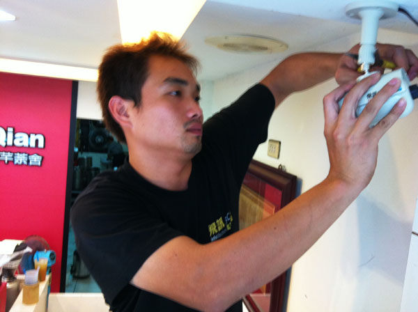 台中監視器╱台中監視器維護\台中監視器系統買賣 █ 施工實績 : 013 = 台中市北區 伊莉沙白花園社區廣場